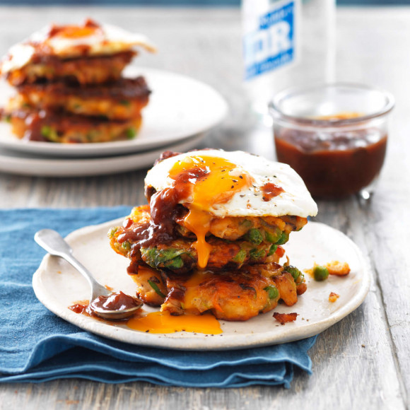 Bubble and squeak with egg and chutney 