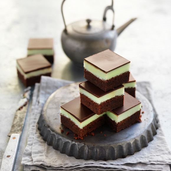 Choc-mint brownie slice recipe