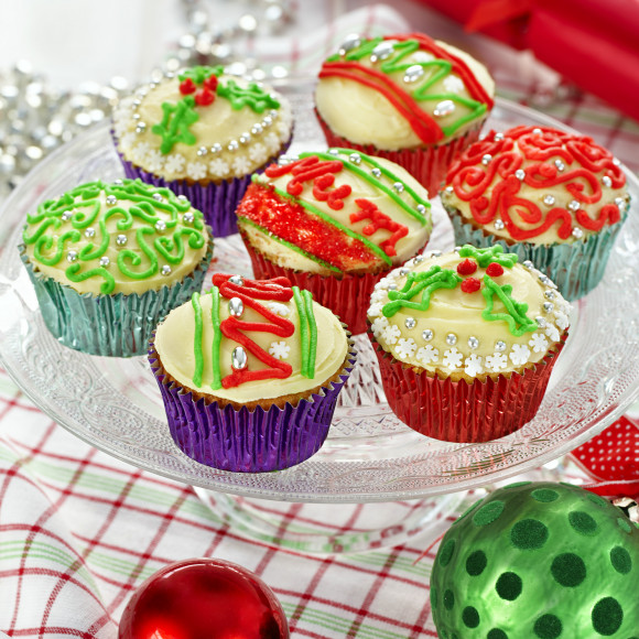 Christmas Bauble Cup Cakes Recipe