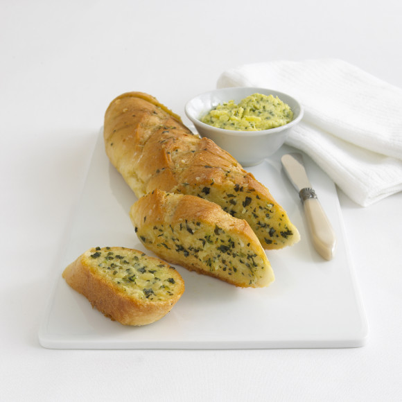 The easiest, most delicious garlic bread 