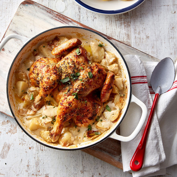 One pot chicken recipe with creamy potatoes, garlic and herbs
