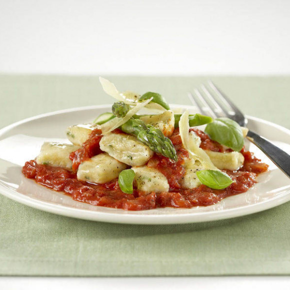 Ricotta Gnocchi with Asparagus