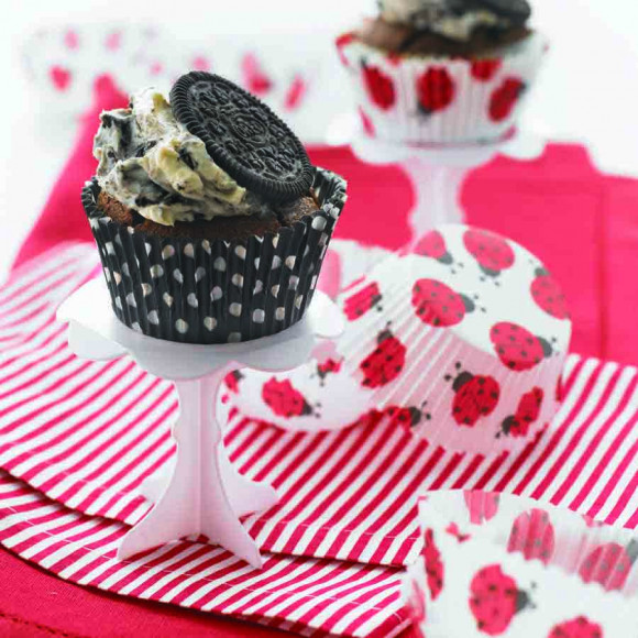 OREO Black Bottom Cupcakes with OREO Cream