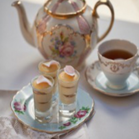 Rose with French Vanilla Tea-a-Misu