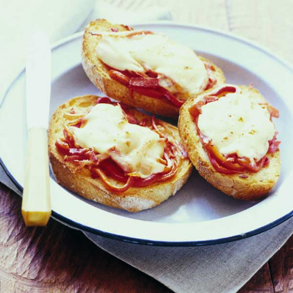 Bacon and Mozzarella Open Grill