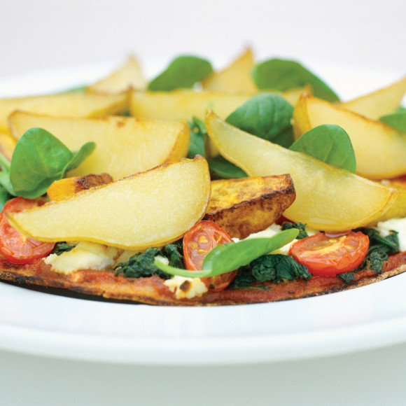 Sauteed Pear on a Spinach and Ricotta Pizza