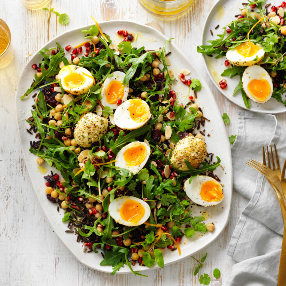 Rice Egg and pomegranate Christmas salad 