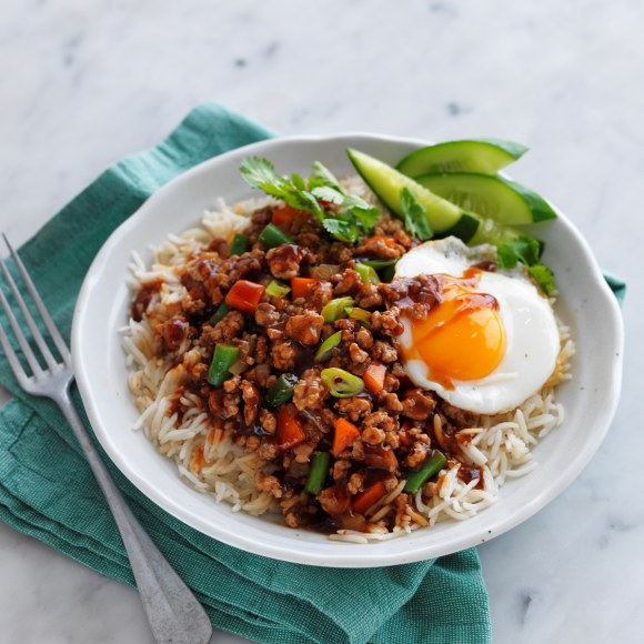 Honey And Soy Pork Mince Stir-Fry With Egg