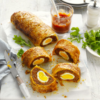 Giant sausage roll recipe
