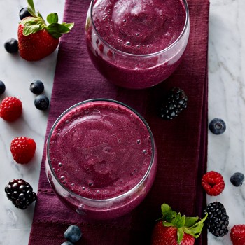 Berry Soy-Cream smoothie blend