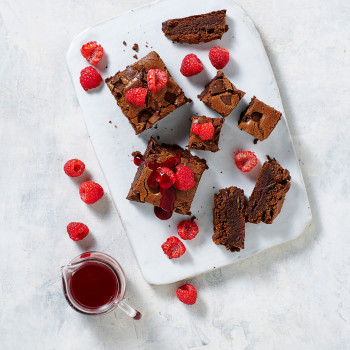 Chocolate Brownies with Raspberry Sauce KitchenAid Cook Processor