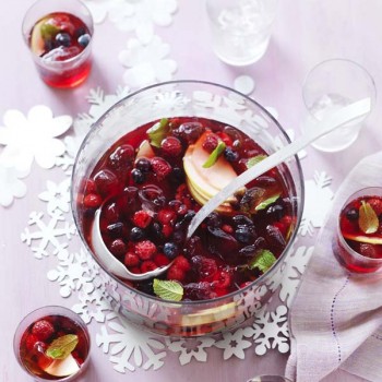 Berry Apple & Cranberry Punch