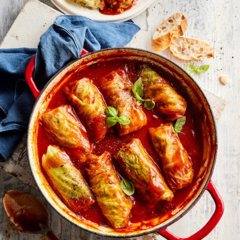 Vegetarian Cabbage Rolls in tomato soup recipe