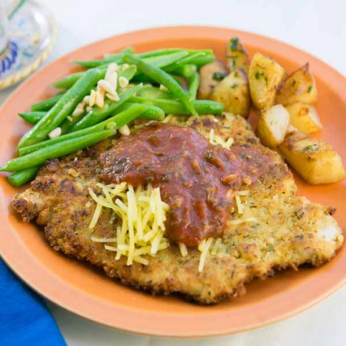 Chicken Parmigiana with Tomato, Basil Sauce Recipe myfoodbook