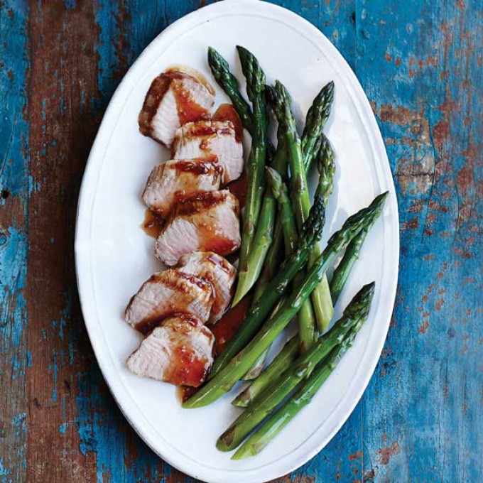 Marinated Pork Tenderloin with Steamed Asparagus Recipe | myfoodbook