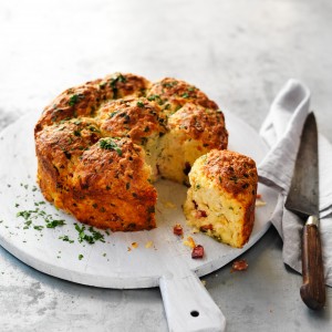 Cheese and bacon pull-apart loaf recipe