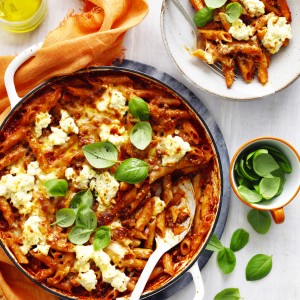 One-Pan Penne Bolognese Pasta with herbs