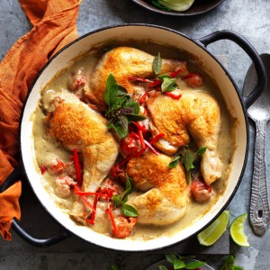 Green Thai curry chicken thighs