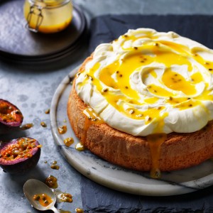 Sponge cake recipe with cream and passionfruit curd