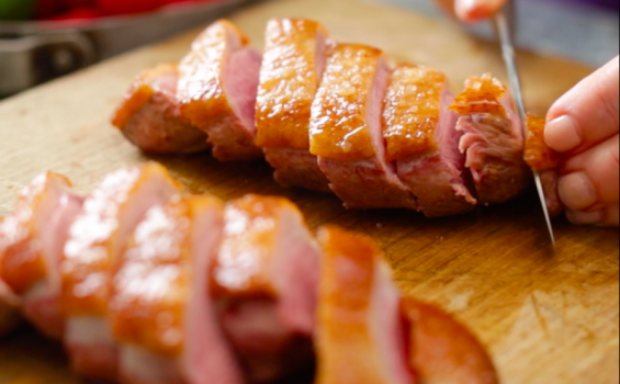 How to cook crispy duck breast